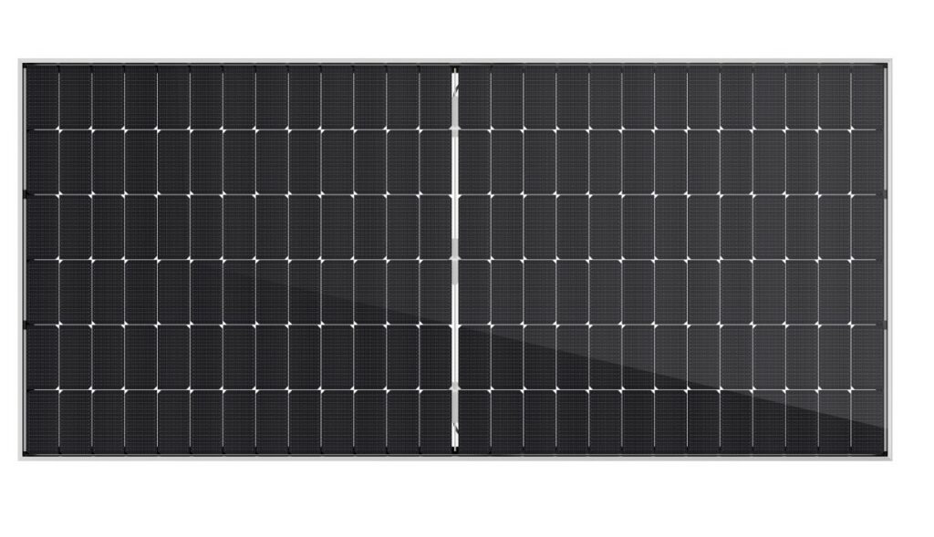 JinkoSolar unveils new TOPCon solar products with record efficiency ...
