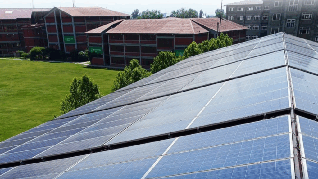 Reil Solar Module REIL tenders 17.5 MW rooftop solar across government buildings in India ...